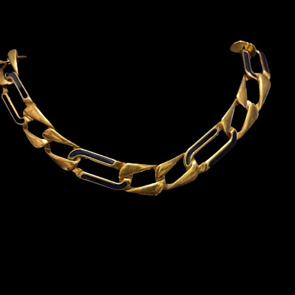 VINTAGE MONET GOLD PLATED NECKLACE ESTATE JEWELRY - Picture 1 of 10